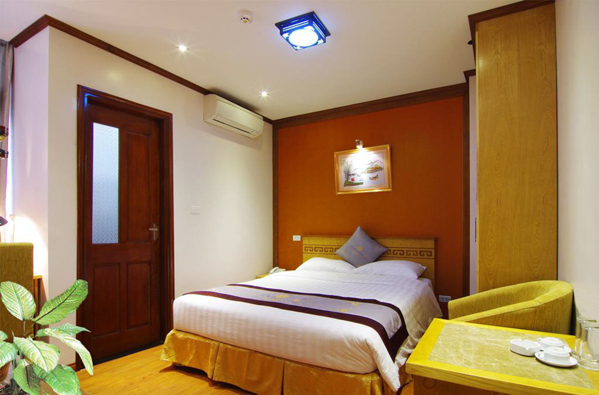 New Lotus Hotel Hanoi Exterior photo